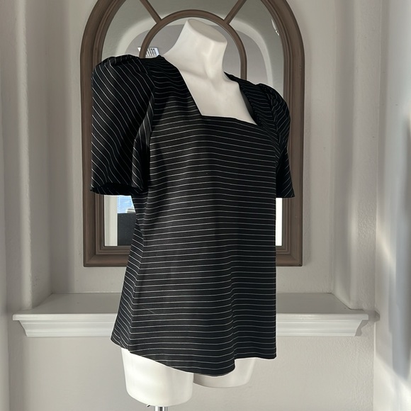 NEW Vince Camuto Square Neck Puffed Sleeve Top in Rich Black Size XL New w/o Tag - Picture 5 of 9